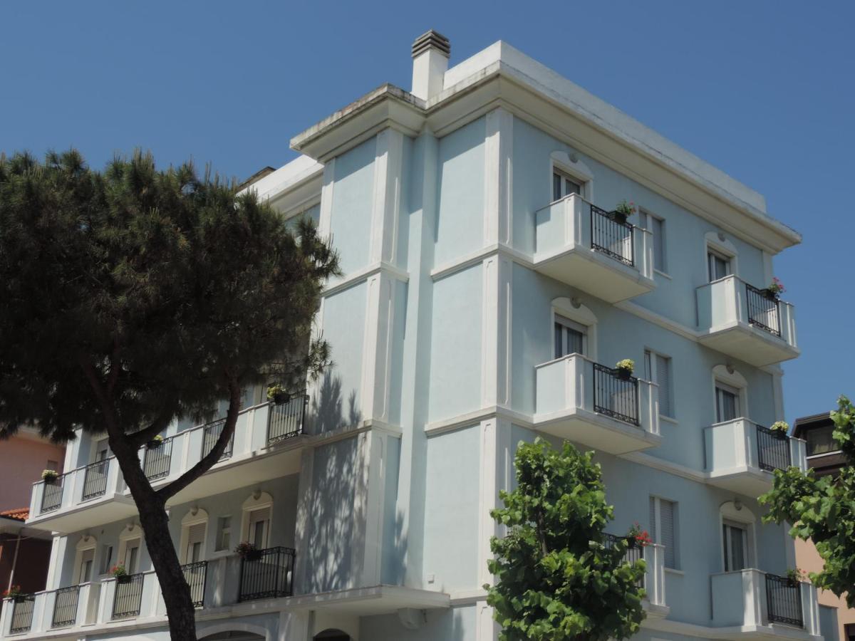 Hotel Liliana 里米尼 外观 照片